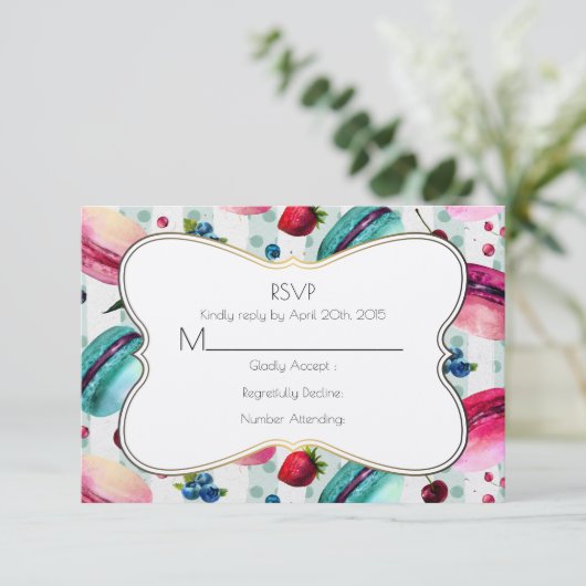 Macarons en een decoratief Lijst RSVP (Staand voorkant)