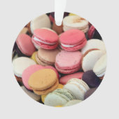 Macarons in verschillende kleuren ornament (voorkant)