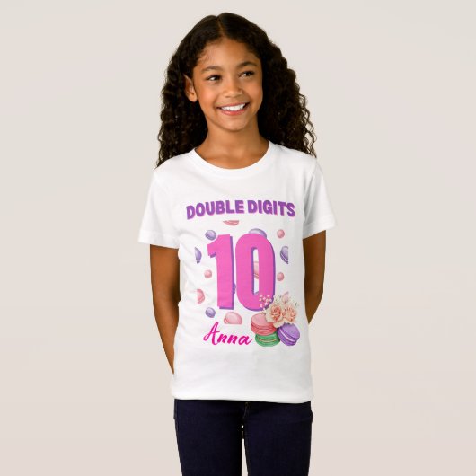 Macaroon Teenager Birthday Girl met twee cijfers T-shirt (Voorkant volledig)