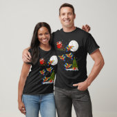 Macaw Parrots Santa Sleigh Flying Funny Magical Ch T-shirt (Unisex)