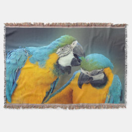 Macaws in love deken