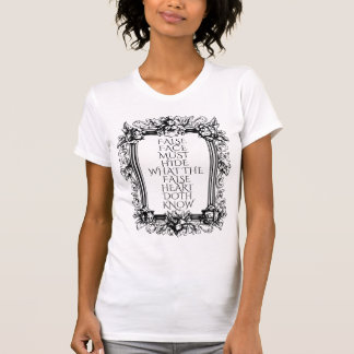 Macbeth citeert kunst: "Vals gezicht moet zich ver T-shirt