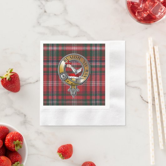 MacDougall Tartan & Badge Servet (Insitu)