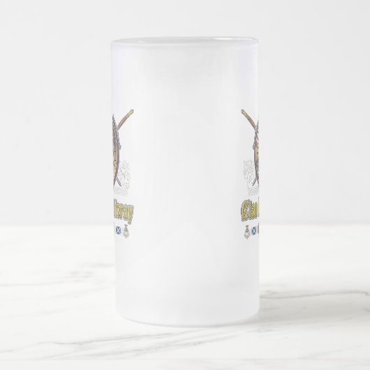 MacGillivray Clan Badge Matglas Bierpul (Center)