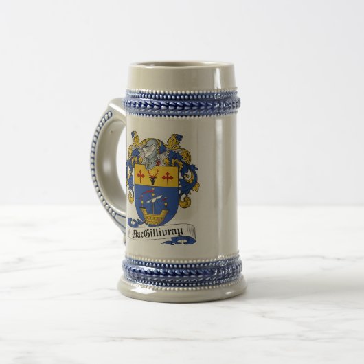 MacGillivray Coat of Arms Stein - Family Crest Bierpul (Voorkant links)