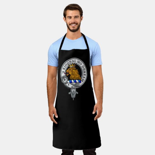 MacGregor Crest Badge Schort (Gedragen)