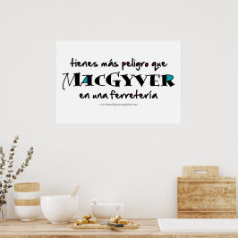 MacGyver en una ferretería Poster