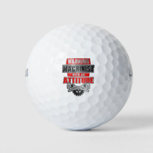 Machinist met werktuigkundige golfballen