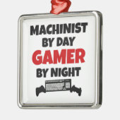Machinist van Day Gamer by Night Metalen Ornament (Links)