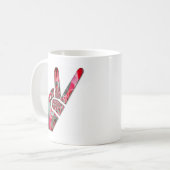 Macht in de palm: de groet met twee vingers koffiemok (Voorkant links)