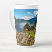Machu Picchu, Peru - Grote ruïnes van Inca-citadel Latte Mok (Linkerhoek)