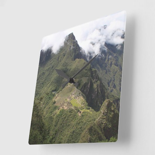 Machu Picchu vogeloog uitzicht klok (Hoek)