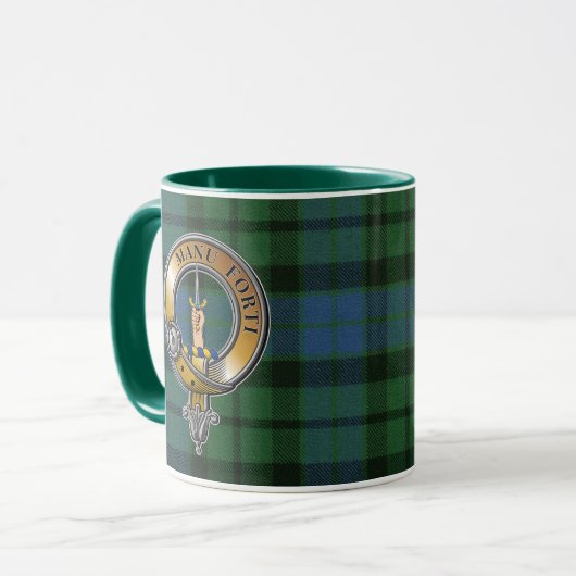 MacKay Tartan & Badge Mok (Voorkant links)
