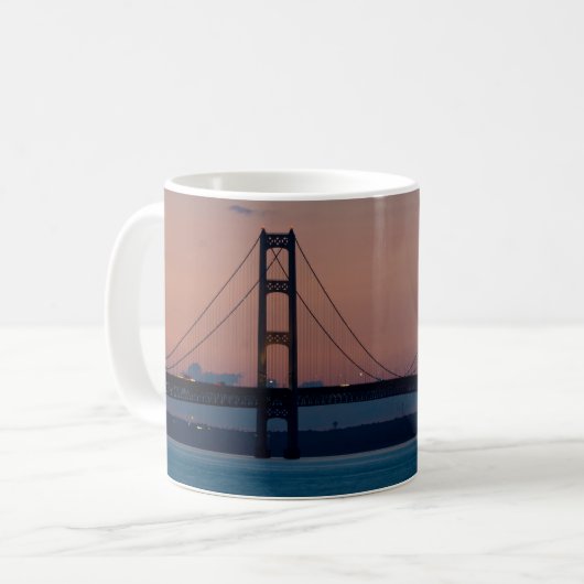 Mackinac Bridge bij Dusk Coffee Mok (Voorkant links)