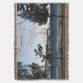 Mackinac Bridge met bomen goot deken (Voorkant Verticaal)