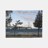 Mackinac Bridge met bomen, vlooiendeken Fleece Deken (Voorkant (Horizontaal))