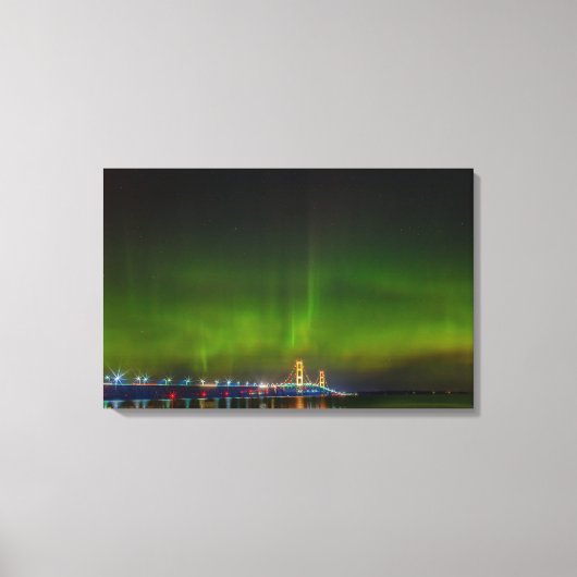 Mackinac Bridge met het noorderlicht Canvas Afdruk (Voorkant)