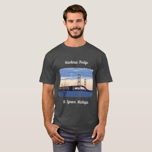 Mackinac Bridge St. Ignace shirt witte belettering (Voorkant volledig)