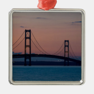 Mackinac-brug in Dusk Metalen Ornament