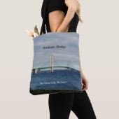 Mackinac-brug over de hele tote tas (Dichtbij)