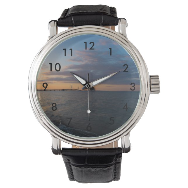Mackinaw City Dusk Horloge (Voorkant)