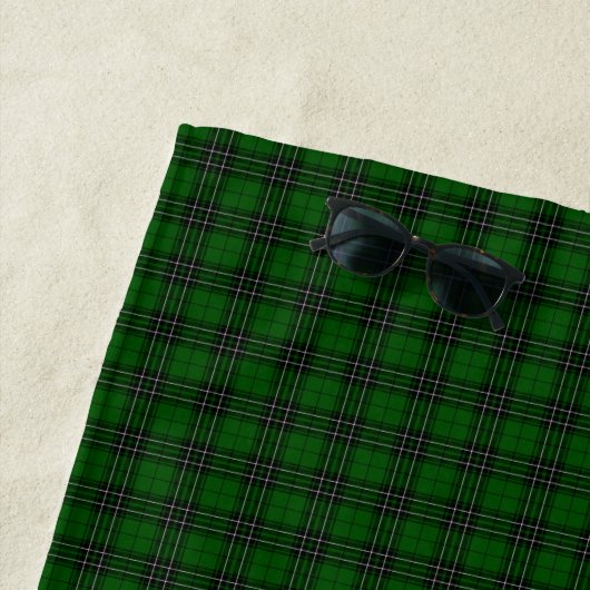 MacLean Tartan Green en Black Pset Strandlaken (In situ)