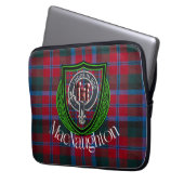 MacNaughton Scottish Clan Tartan & Crest Laptop Sleeve (Voorkant Links)