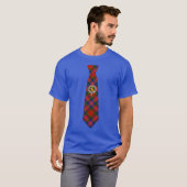Macpherson Tartan Das T-Shirt met Badge (Voorkant volledig)