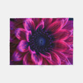 Macro Fuchsia Nebula Fleece Deken (Voorkant (Horizontaal))