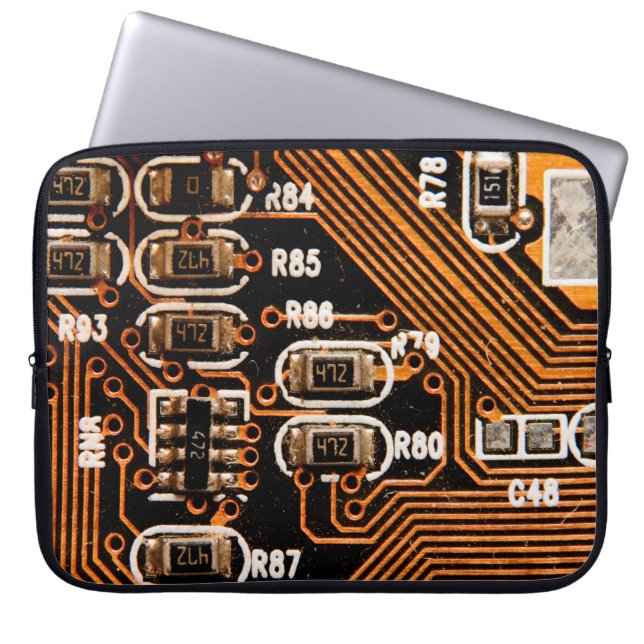 macro-shot van het schakelbord, kabels, condensato laptop sleeve (Voorkant)