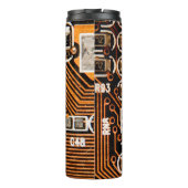 macro-shot van het schakelbord, kabels, condensato thermosbeker (Achterkant)