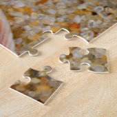 Macro van Scallop Zee Shell in het zand op het str Legpuzzel (Zijkant)