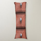 Macrofoto van slak op Terracotta Lichaamskussen (Voorkant Verticaal)