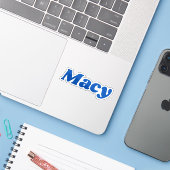 Macy Sticker (Laptop met iPhone)