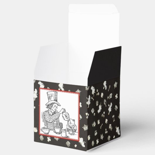 Mad Hatter en Dormouse Bedankdoosjes (Geopend)