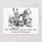 Mad Hatter en March Hare Dunking the Dormouse Briefkaart (Voorkant)
