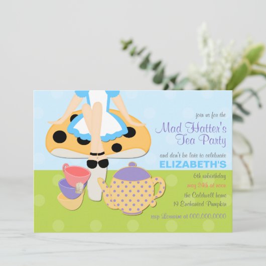 Mad Hatter's Tea Party Birthday Uitnodiging (Staand voorkant)