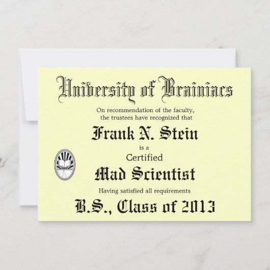 Mad Scientist Diploma Joke-uitnodiging Kaart (Voorkant)