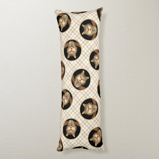 Mad Tabby Cat Portrait Schilderen Schattigee Origi Lichaamskussen (Achterkant (Verticaal))