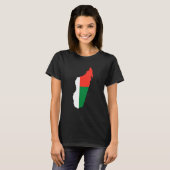 Madagascar flag in Madagascar outline Madagascar T-shirt (Voorkant volledig)