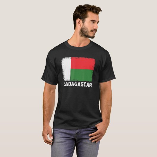 Madagaskar-vlag ondersteunt Malagassische mensen V T-shirt (Voorkant volledig)