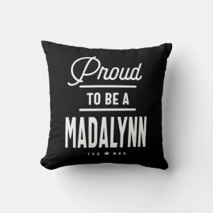 Madalynn Gepersonaliseerde naam Birthday Gift Kussen