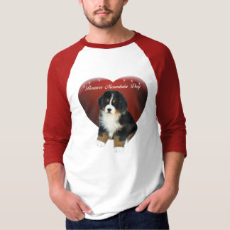 MadDog's puppy in een hart T-shirt