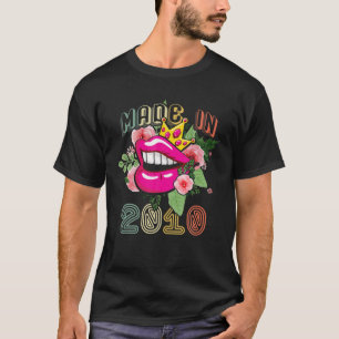 Made in 2010 Queen Born Birthday Gift Lip and Flow T-shirt
