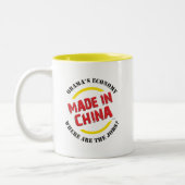 Made in China Tweekleurige Koffiemok (Links)