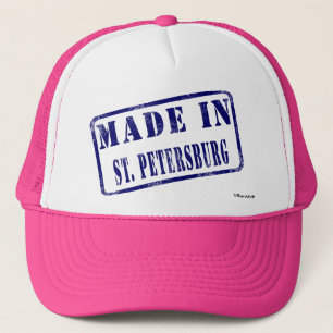 Made in Sint-Petersburg Trucker Pet