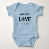 Made With Love (and science) Baby Bodysuit (Voorkant)