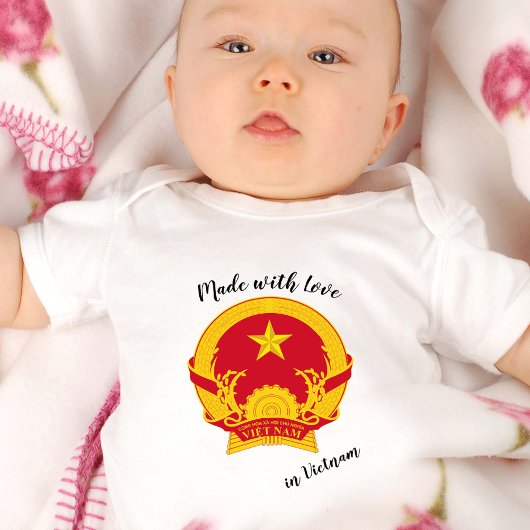 Made with Love in Vietnam / Vietnamese vlag Romper