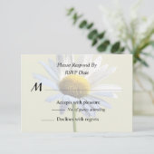 Madeliefje Schaduw en Licht RSVP Kaartje (Staand voorkant)