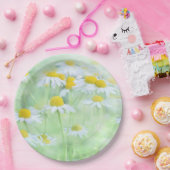 madeliefjes in een veld papieren bordje (Feest)